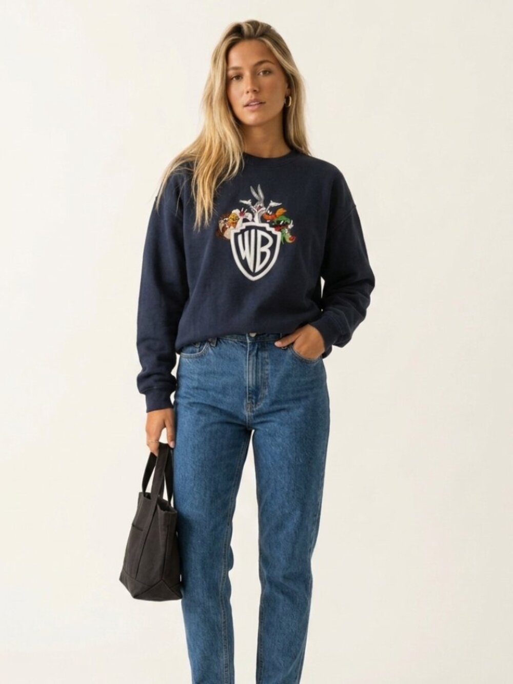 Warner Bros Studio Store Looney Tunes Crewneck Sweatshirt XL 25430 - Picture 2 of 9